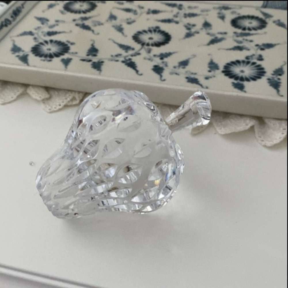 *Rare* Waterford Crystal Strawberry Paperweight/Decor
